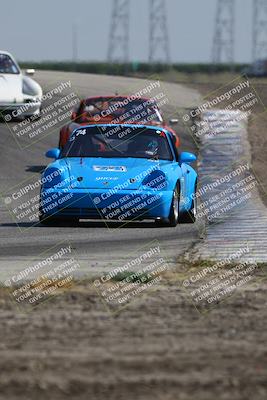 media/Jun-01-2025-PCA Golden Gate (Sun) [[9e4b10205a]]/Club Race/Race (Outside Grapevine)/